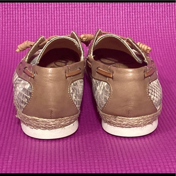 Sam Edelman NWOT Women's Snake-print Leather Boat Shoes - Size 6.5M - Picture 5 of 10